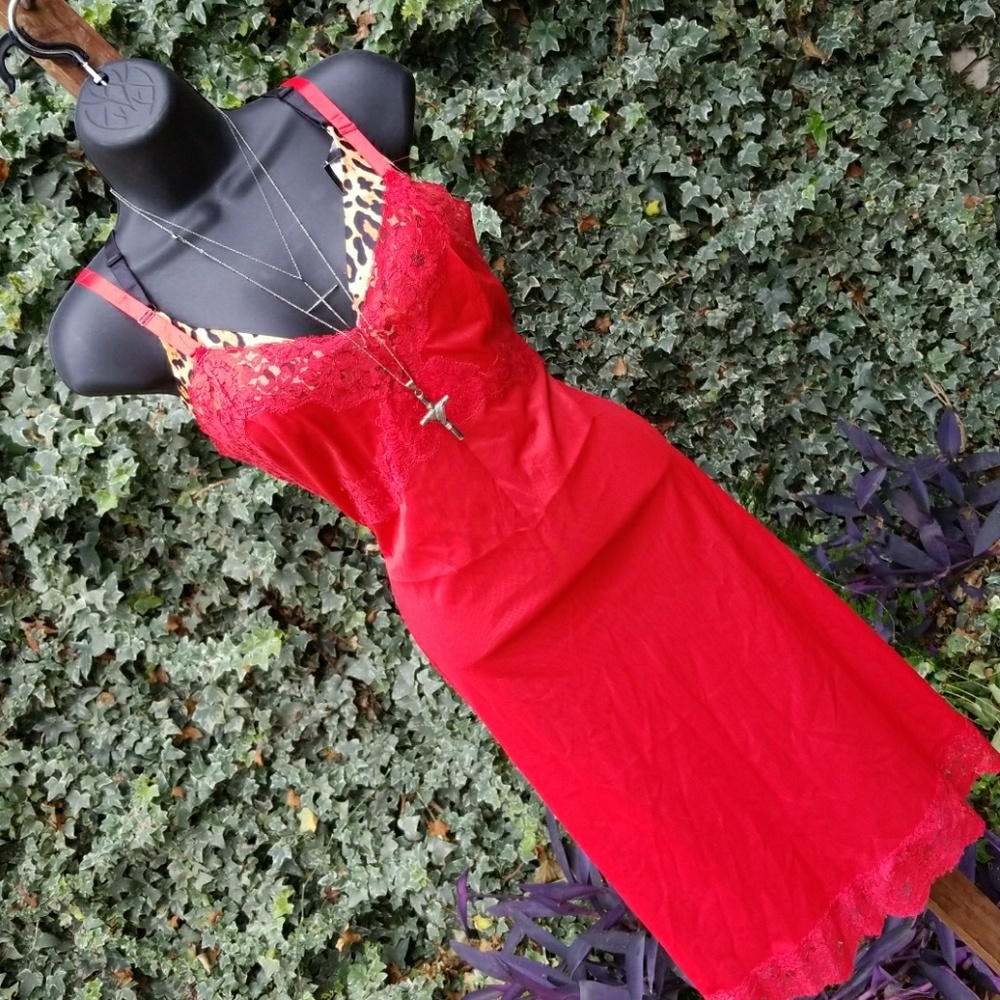 3FOR$18 Vintage slip/nightie/dress